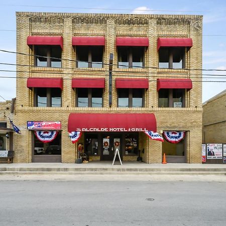 The Alcalde Hotel By Oyo Gonzales ภายนอก รูปภาพ