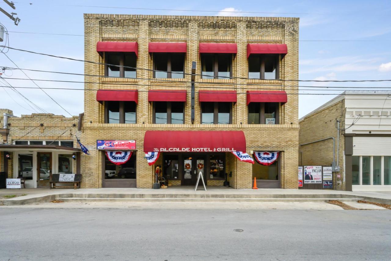 The Alcalde Hotel By Oyo Gonzales ภายนอก รูปภาพ